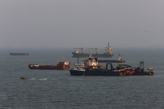 美国盟友质疑特朗普关于霍尔木兹海峡已无水雷的说法